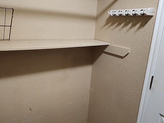 3rd image of 10217 Bradford Way