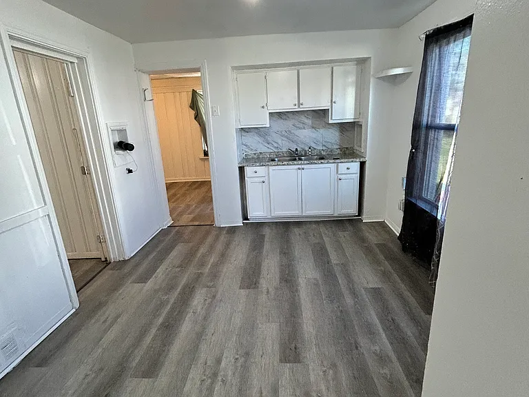 4088 E 104th St #1 — Photo 4