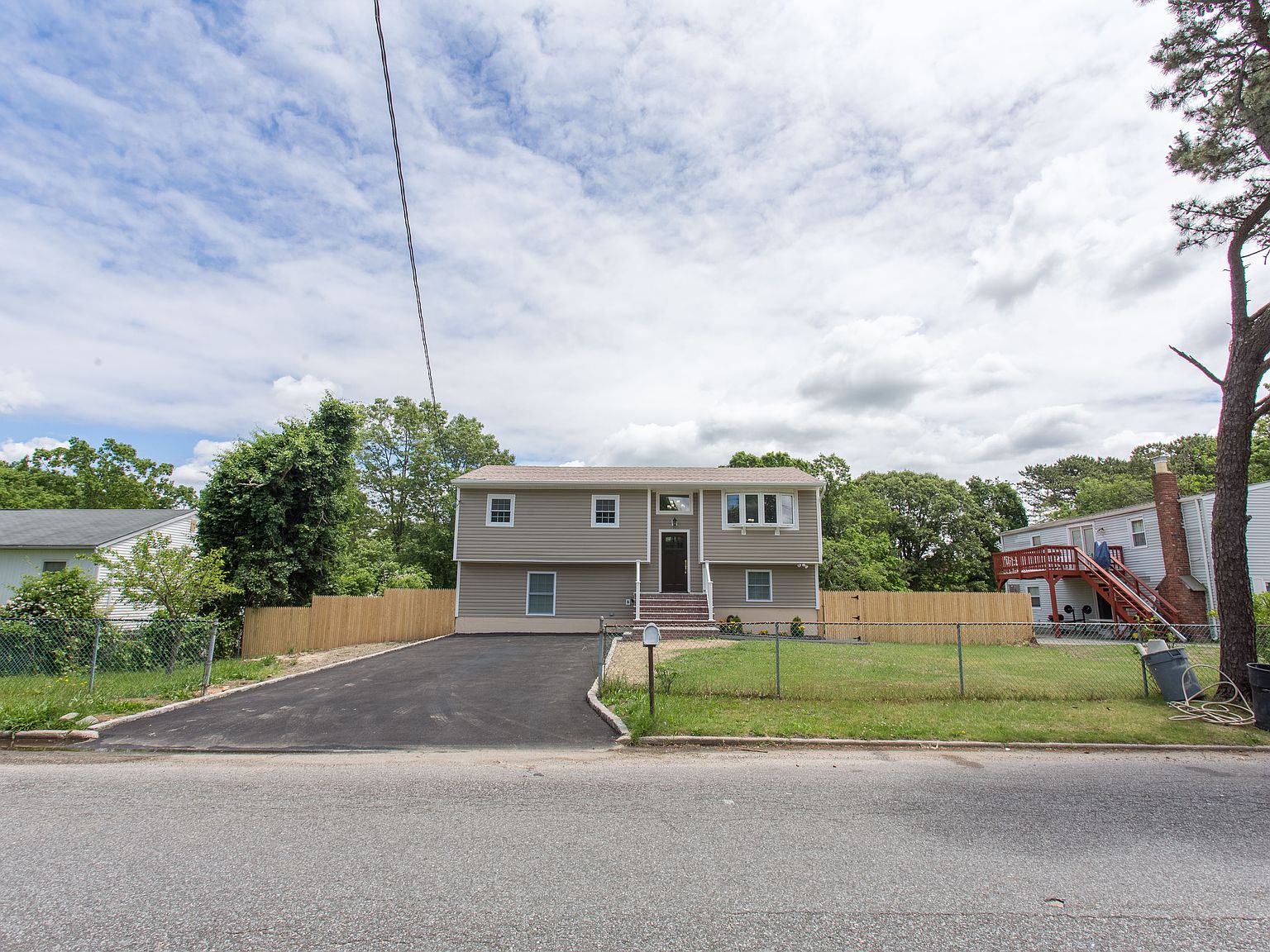 761 Wilson Blvd, Central Islip, NY 11722 Zillow