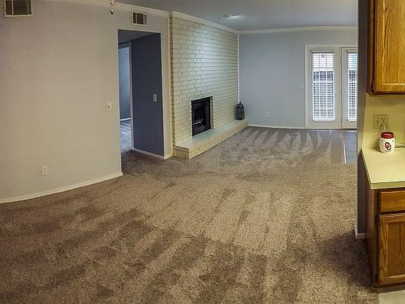 5th image of 4400 Hemingway Dr APT 151
