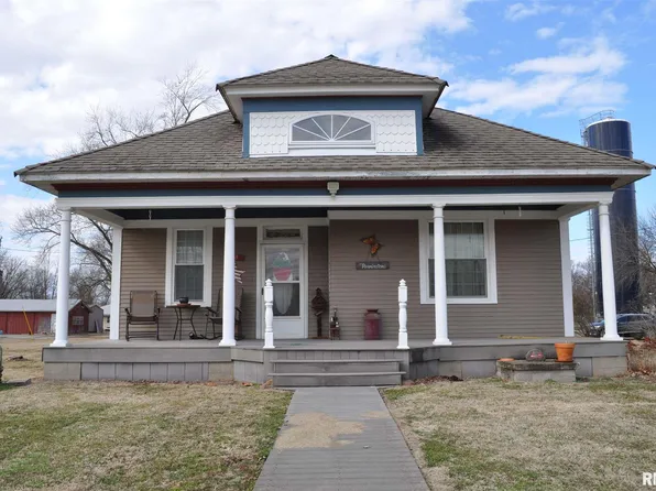 118 N Washington St, Geff, IL 62842