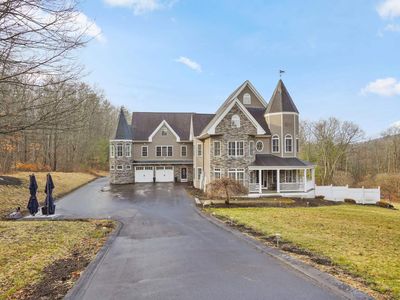 10 Woodland Drive, Hudson, NH, 03051