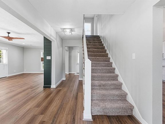 2nd image of 1405 Wright Blvd