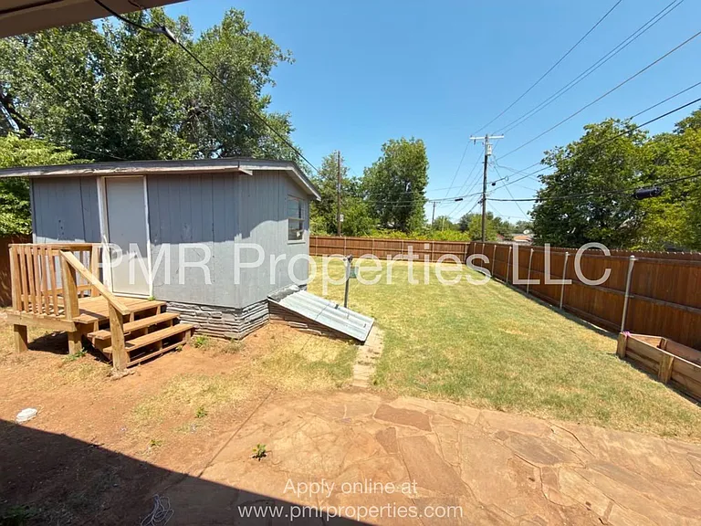 1407 NW Lake Ave — Photo 10