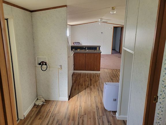 2nd image of 2135 Mayfair Way #41
