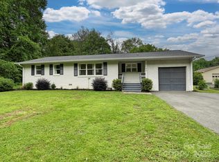 136 Gable Rd, Mooresville, NC 28115