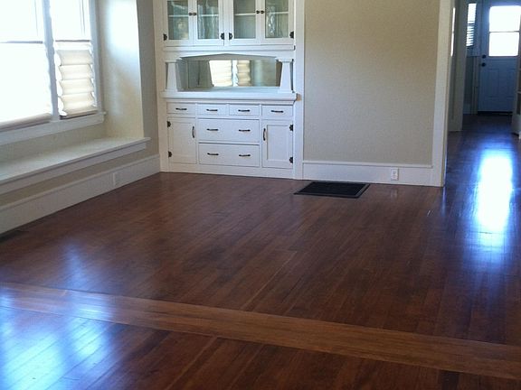 Beautiful built-in and bench seat window in the dining room