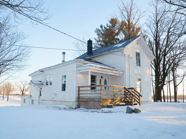 6005 N Messer Rd, Freeport, MI 49325