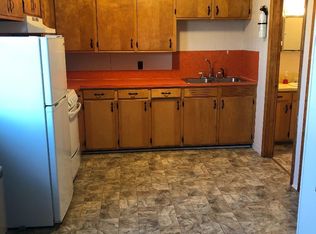 35 Beckett St APT 3, Williamstown, VT 05679