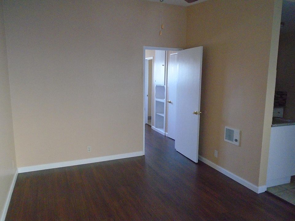 1st image of 3333 E Wilton St APT 05