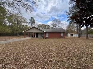 13 C Bond Rd, Wiggins, MS 39577