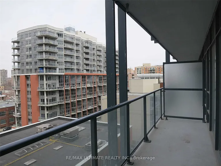 105 George St #815 — Photo 10