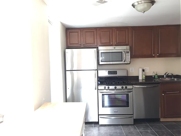 1530 Church St NW #2 — Photo 22