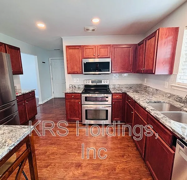 3407 Thornsett Dr — Photo 13