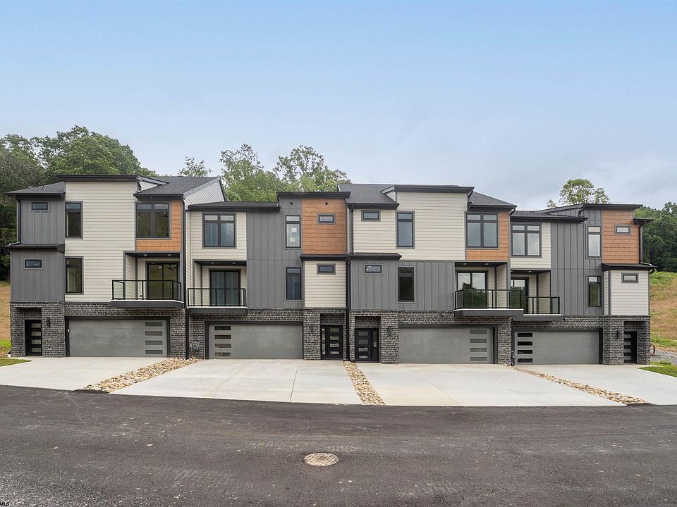 1st image of 112 Tivoli Garden Dr