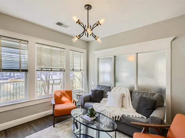 4038 Lemmon Ave, Dallas, TX