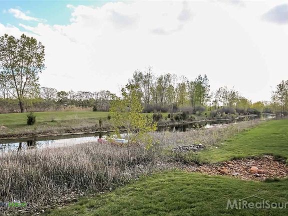 5th image of 1757 Bristol Dr