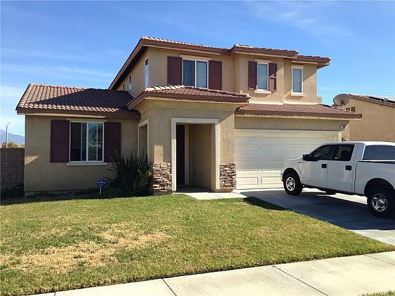 2nd image of 338 La Familia Cir