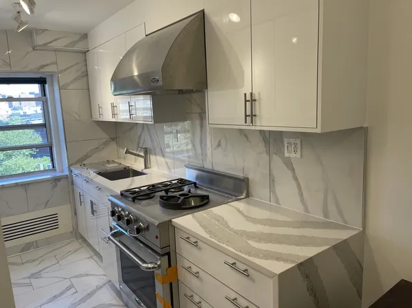 50 Bayard Street 7U image 1 of 9