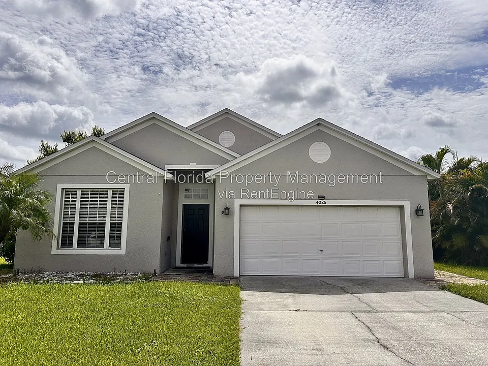 4226 Waterside Pointe Cir