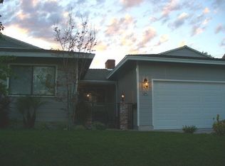 809 Groton Dr, Burbank, CA 91504