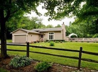 22W311 Emerson Ave, Glen Ellyn, IL 60137