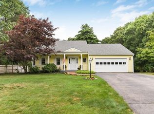 39 Turnberry Dr, Plymouth, MA 02360