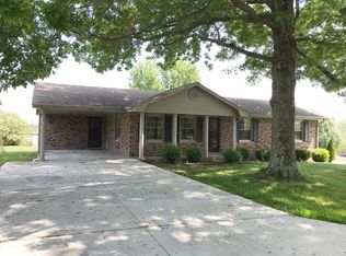 1209 Larkwood Dr, Mount Sterling, KY 40353