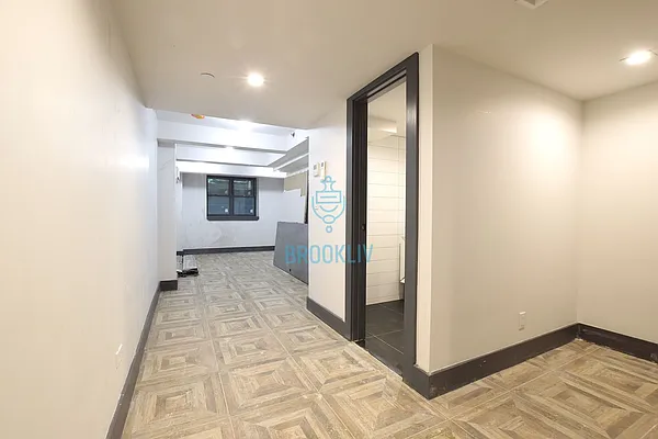 Rented by null | media 6