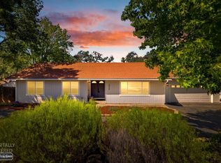3960 Rustic Rd, Cameron Park, CA 95682