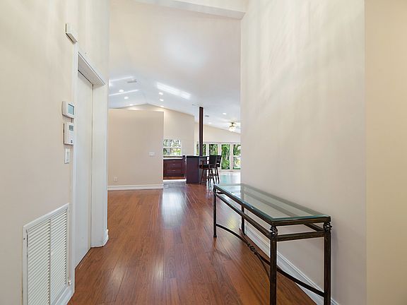 4th image of 5484 NW 55th Dr