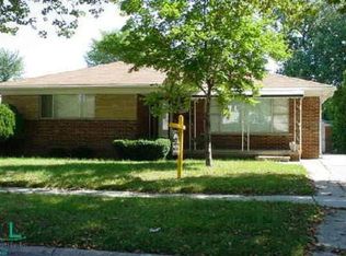 24710 Rosewood St, Oak Park, MI 48237