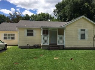 2161 S Missouri Ave, Springfield, MO 65807