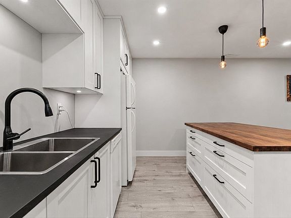 3rd image of 34909 Old Yale Rd #915