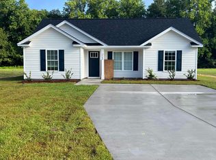 2588 Cottonwood Dr, Loris, SC 29569