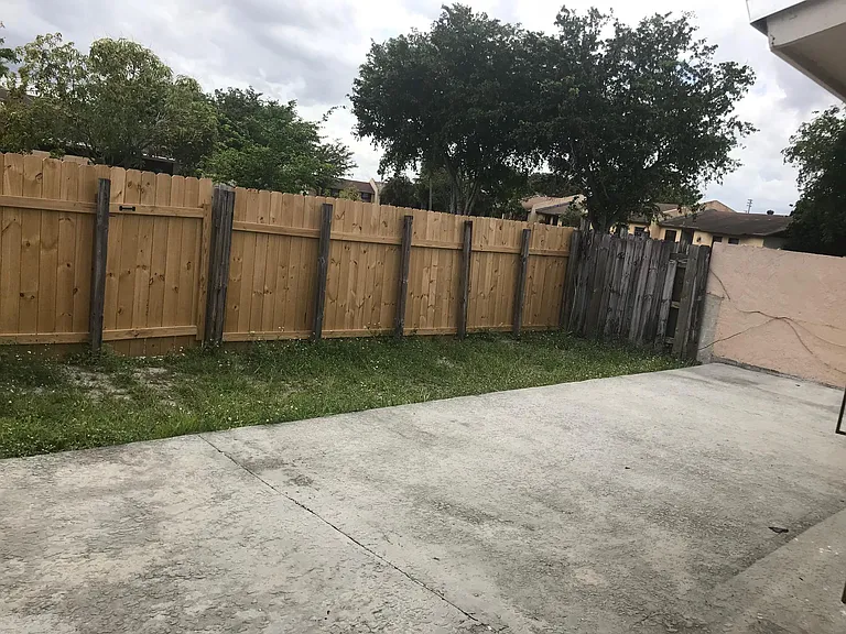 3047 NW 204th Ter — Photo 2