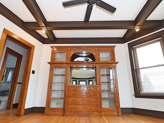 5th image of 3427 S Western Blvd #2