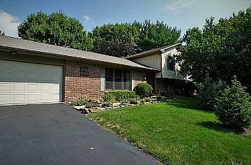 1st image of 2128 Menlo Ln