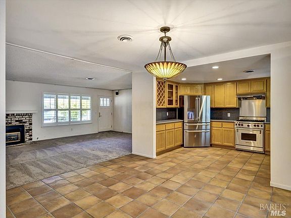 3rd image of 6574 Stonecroft Terrace