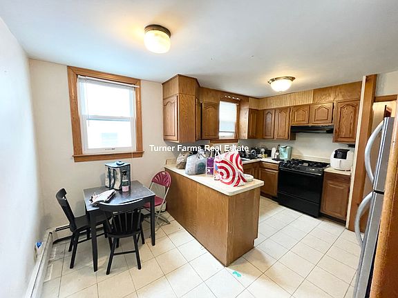 5th image of 5 Oswald St #2F