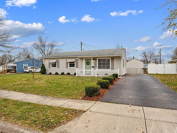 2nd image of 4554 Moraine Ave