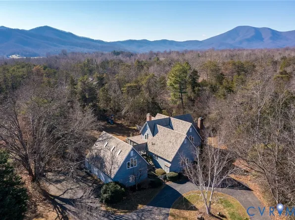 112 Blue Chickory Ln, Nellysford, VA 22958