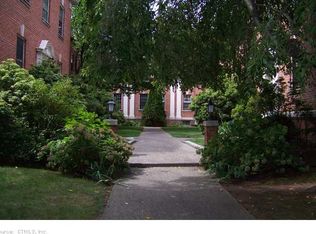 494 Whitney Ave APT 4B, New Haven, CT 06511