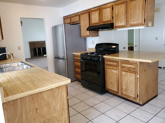 2nd image of 1832 Deep Haven Ln