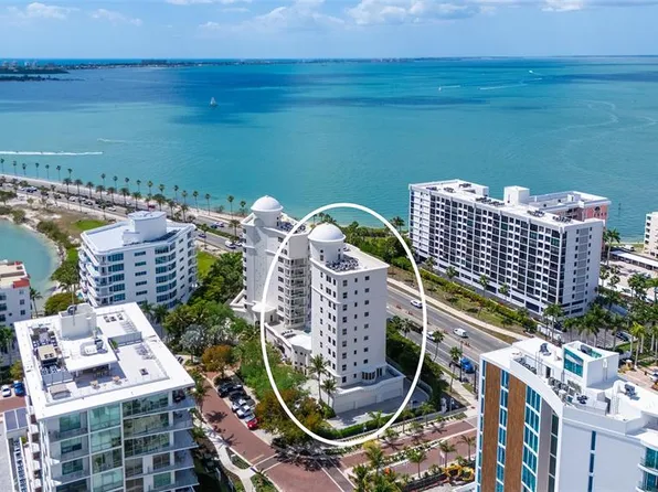 128 Golden Gate Point #901B, Sarasota, FL 34236