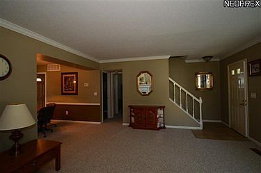 4th image of 30625 Cambridge Cir #17