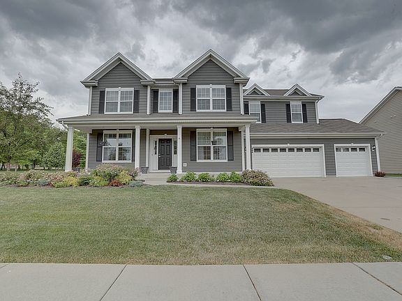 2nd image of 444 E Amberside Dr