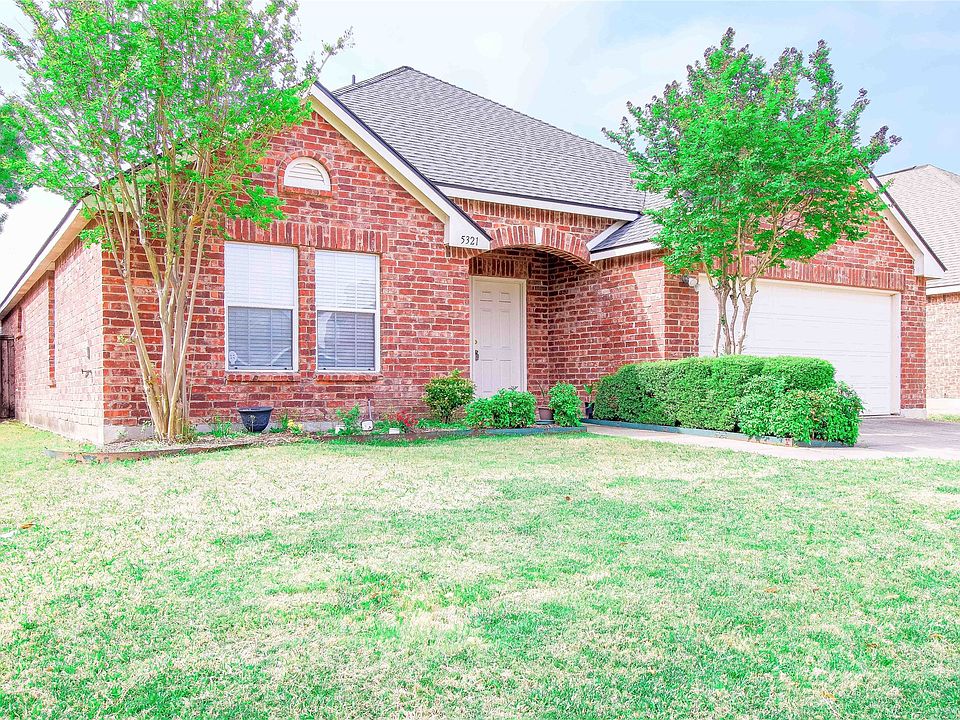 1st image of 5321 Comanche Wells Dr