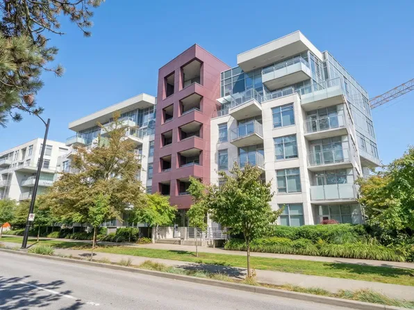 5033 Cambie St #401, Vancouver, BC V5Z 0H6