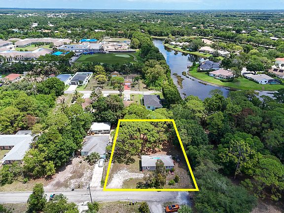 3rd image of 6761 Palm Garden Street